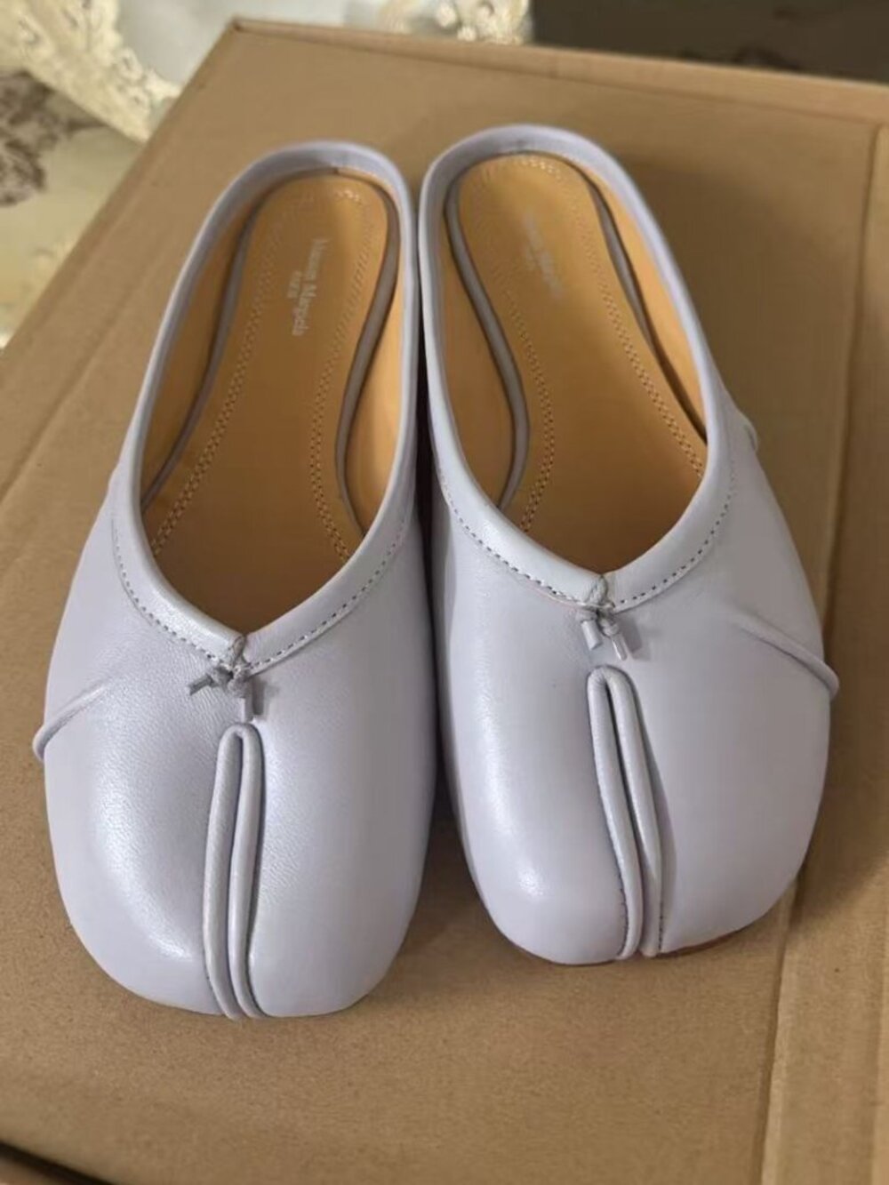 Maison Margiela Tabi Ballet Flats Women's Flats in Purple
